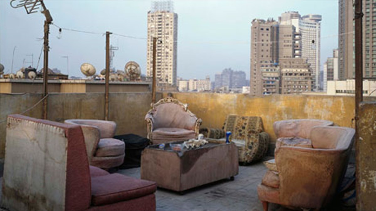 i-aiguptos-mesa-apo-ton-fako-tou-pari-petridi