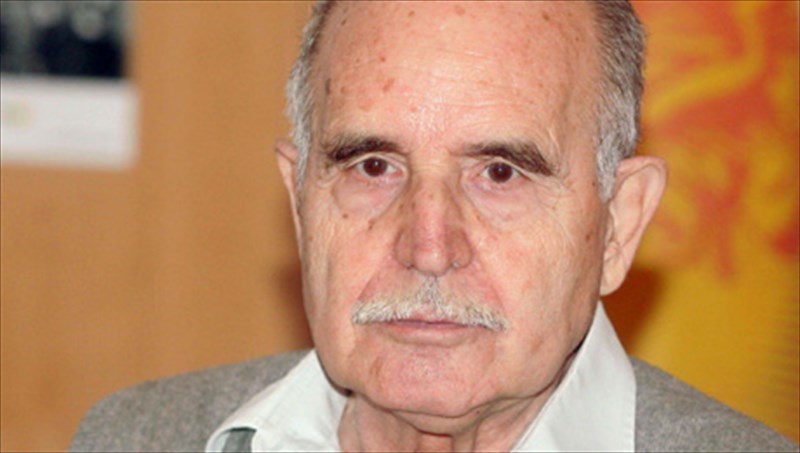 otan-o-ntinos-xristianopoulos-arnithike-to-megalo-kratiko-brabeio-grammaton-ntinos-xristianopoulos-arnithike-to-megalo-kratiko-brabeio-grammaton