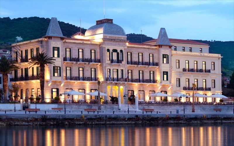 oi-kales-texnes-pane-spetses