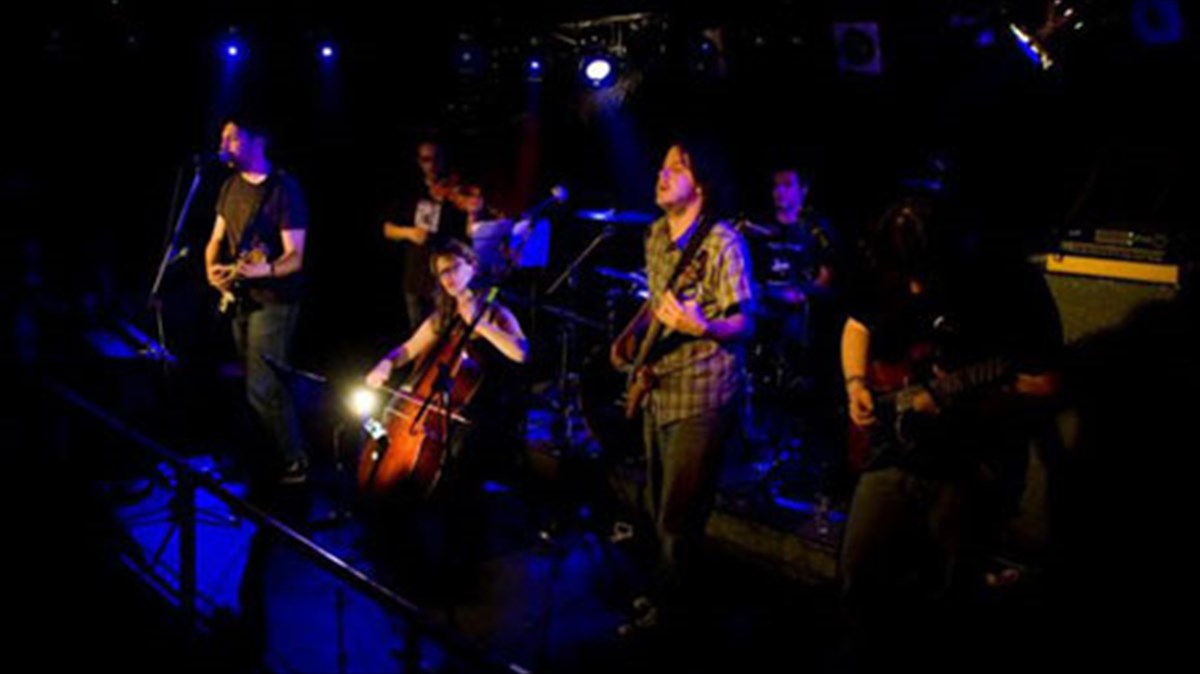 klasika-organa-se-rok-enallages-apo-tous-empty-frame