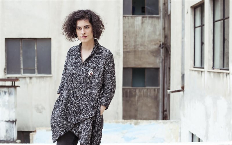 thaleia-galanopoulou-i-fotografia-einai-psuxotherapeia-kai-o-tropos-mou-na-metafero-apoxroseis-adiamesolabita-tropos-mou-na-metafero-apoxroseis-adiamesolabita