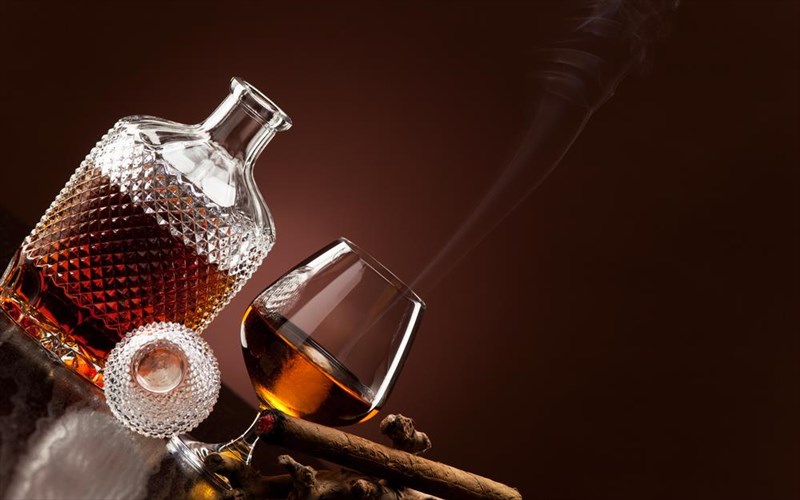 i-proti-giorti-gia-tin-koultoura-tou-fine-drinking-einai-gegonos