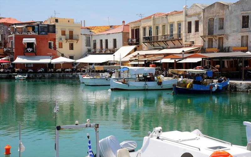 kanoume-eksi-staseis-stin-panemorfi-kriti