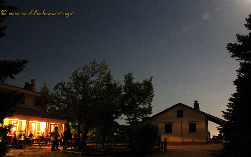 apogeumatobradini-pezoporiki-bolta-sto-elatodasos-tis-parnithas