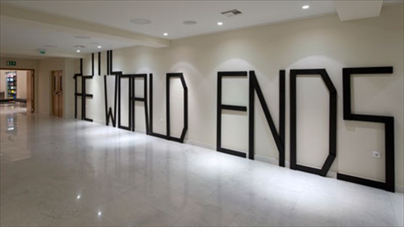 sugxroni-texni-sto-ethniko-theatro