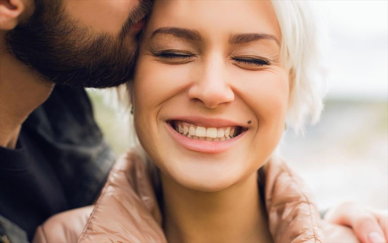 empistosuni-seks-diaskedasi-kai-4-akomi-xaraktiristika-pou-kanoun-ugii-mia-sxesi-akomi-xaraktiristika-pou-kanoun-ugii-mia-sxesi