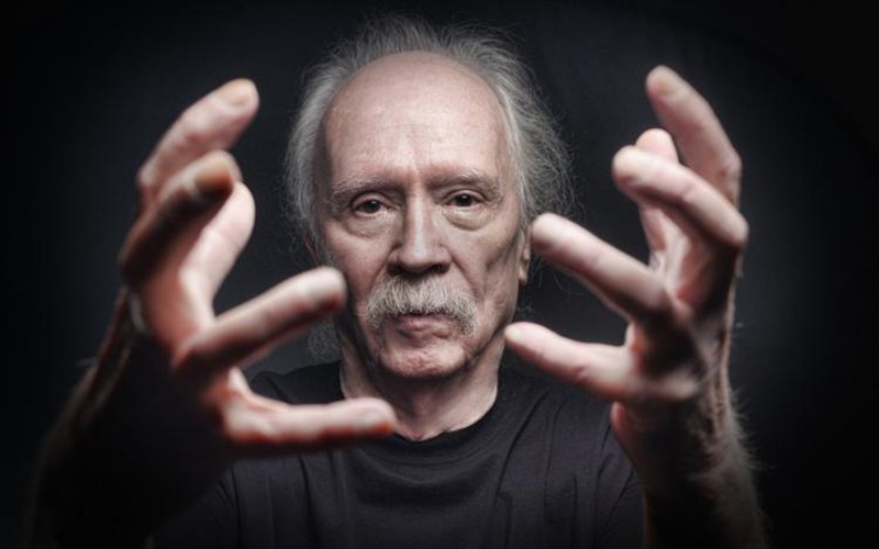 o-John-carpenter-einai-magos-kai-tis-mousikis