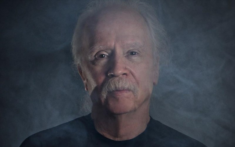o-John-carpenter-skorpise-anatrixiles-sto-epiblitiko-live-tou-sto-piraeus-academy