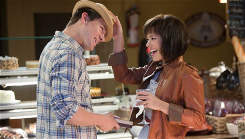 enas-alithinoserotas-apo-tin-arxi