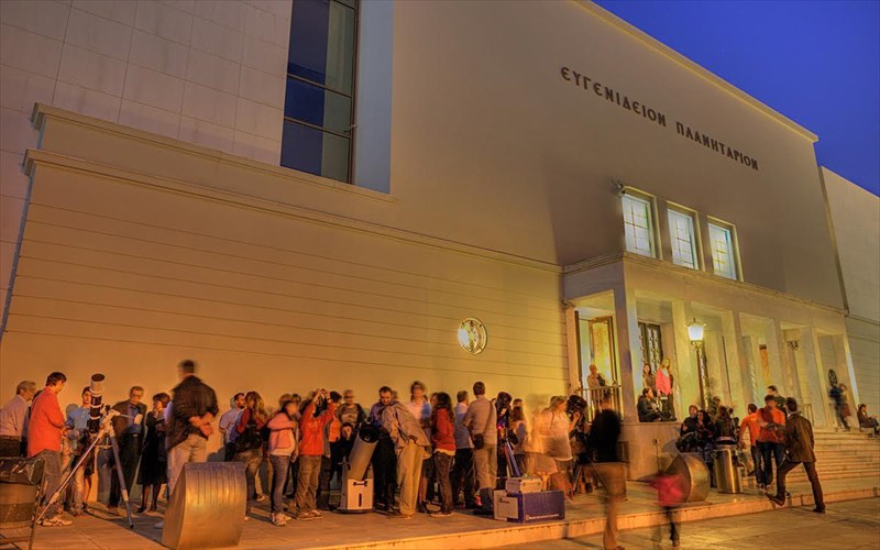 rantebou-me-tin-epistimi-kai-tin-texnologia-sto-neo-psifiako-planitario