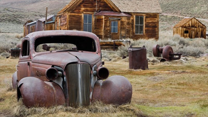 oi-pio-endiaferouses-poleis-fantasmata-ston-kosmo