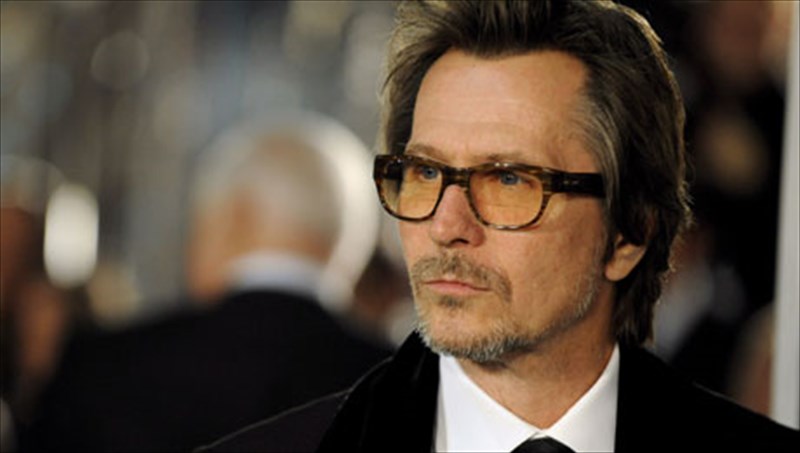 who-is-who-gkari-olntman