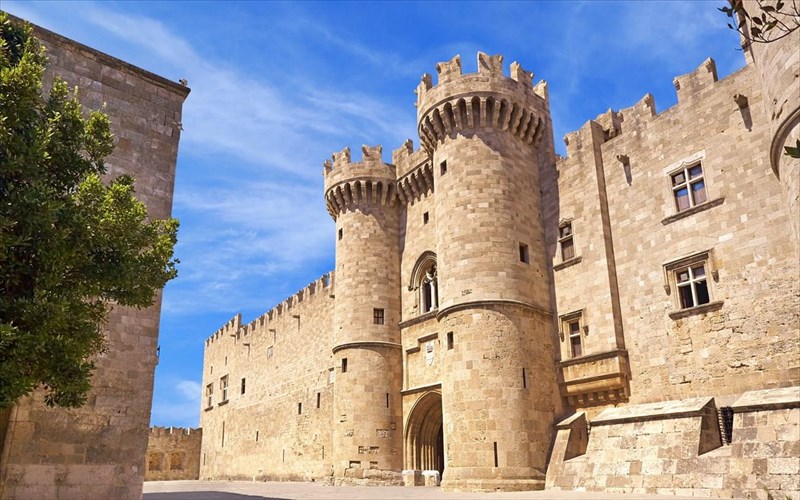 to-aigaio-ton-eikastikon-konstantinos-patsios