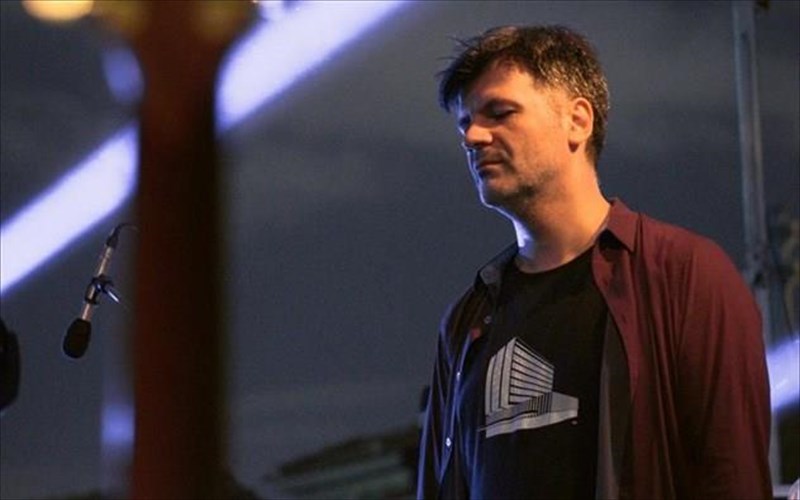 o-foibos-deliborias-gia-ena-live-stin-taratsa-tou-bios