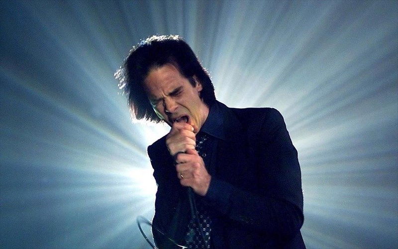 me-neo-album-kai-tainia-epistrefei-o-nick-cave-se-enan-akribos-mina-nick-cave-se-enan-akribos-mina