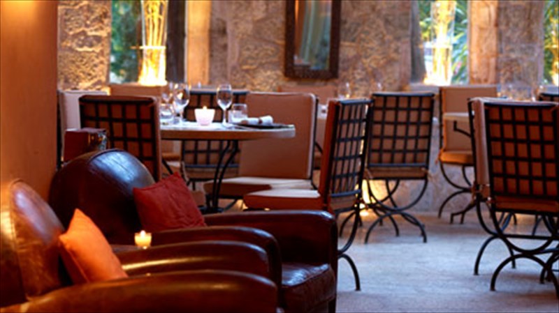 galliki-paradosi-me-tin-egguisi-ton-asterion-michelin