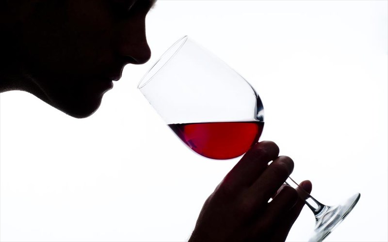 9-perierga-aromata-pou-mporei-na-bgalei-to-krasi-sas-perierga-aromata-pou-mporei-na-bgalei-to-krasi-sas