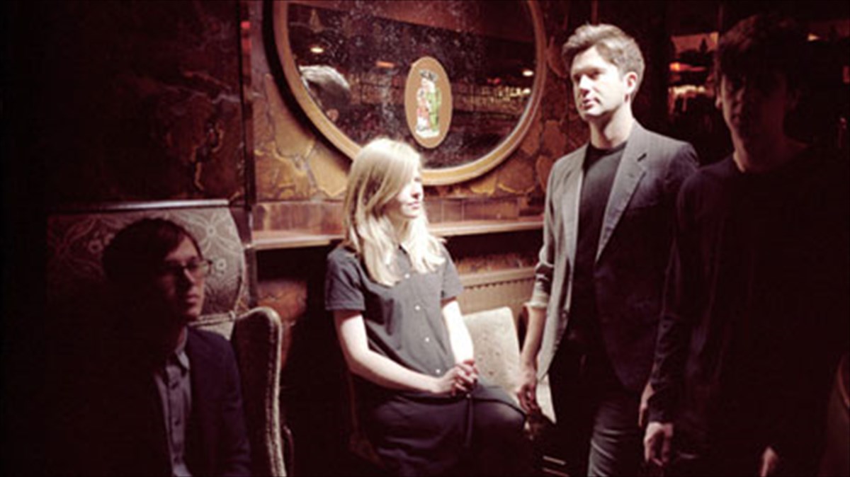 nostalgia-kai-kinimatografiki-aisthitiki-apo-tous-still-corners