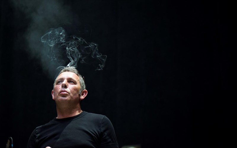 ena-live-me-ton-paulo-paulidi-den-einai-pote-arketo