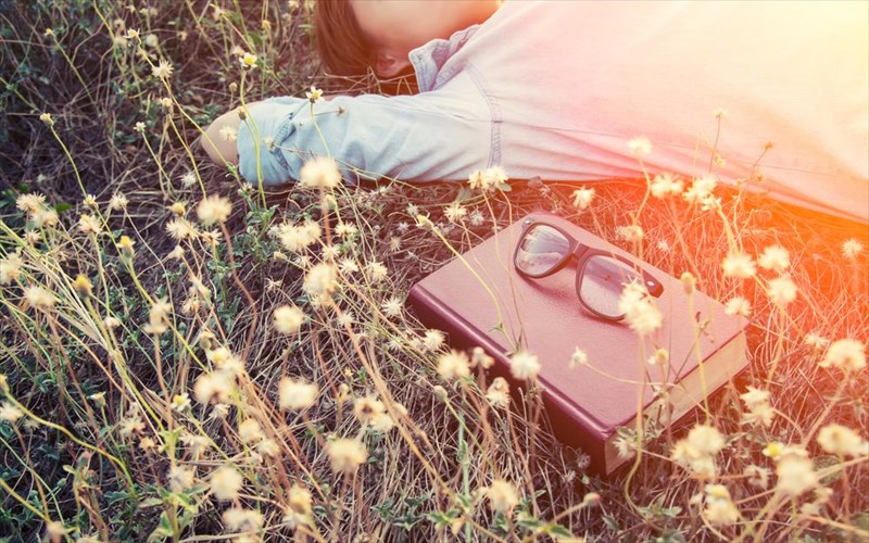 biblia-gia-ton-augousto