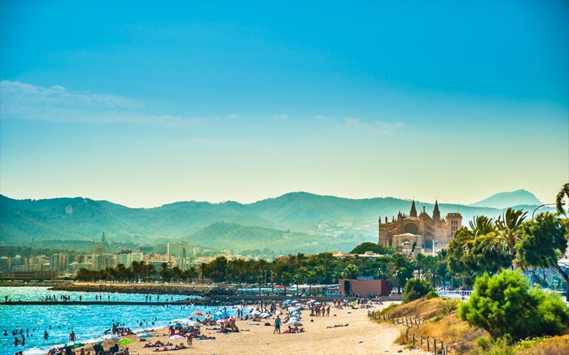 magiorka-anakaluptoume-to-megalutero-nisi-ton-balearidon-kai-oneireuomaste-pali-diakopes