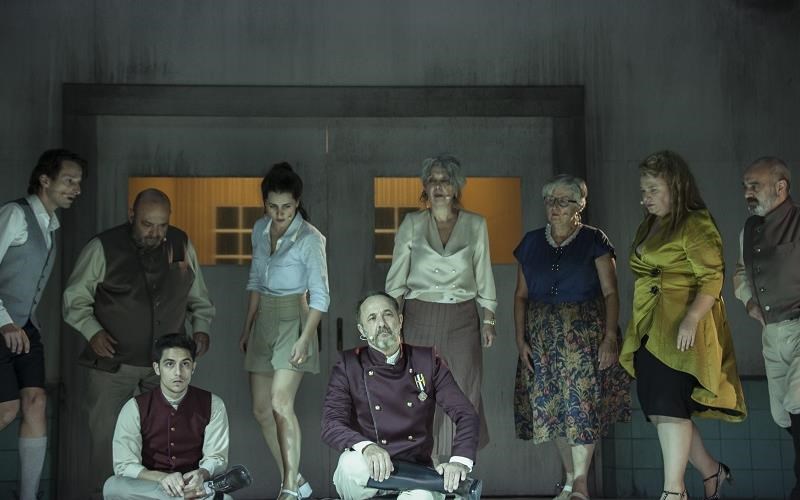 i-antigoni-tou-zan-anouig-erxetai-stin-attiki