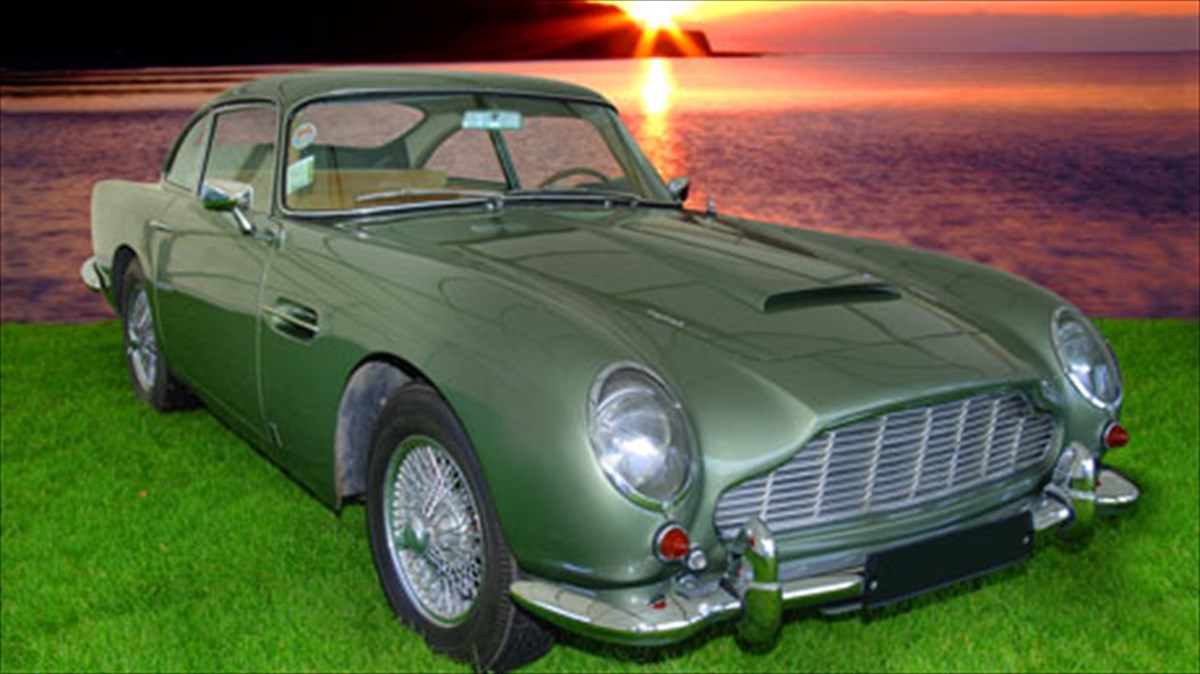 ekthesi-sto-londino-gia-ta-50-xronia-tou-James-bond