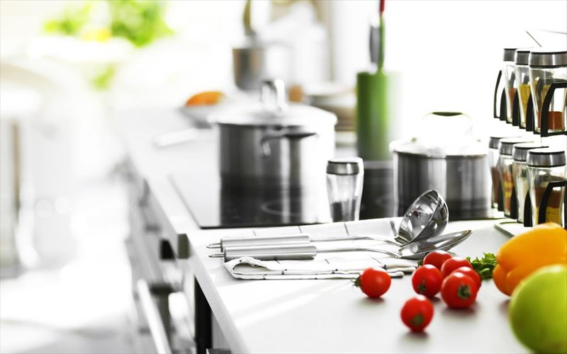 poioi-exthroi-uponomeuoun-tin-ugeia-tou-spitiou-mas