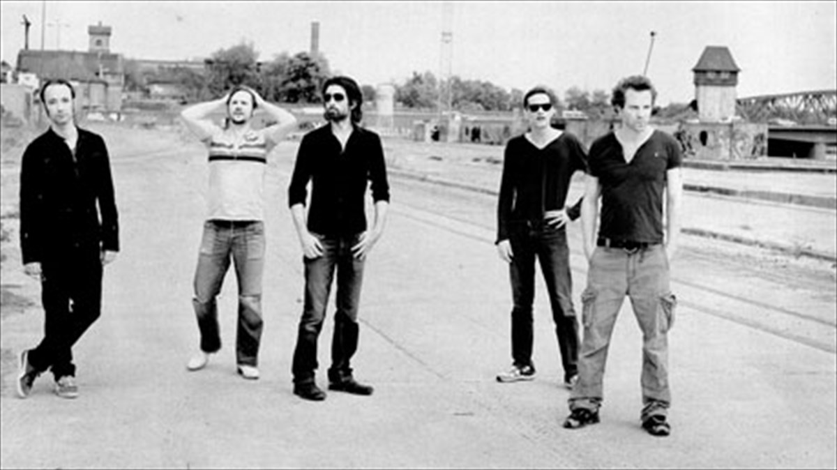 oi-agapimenoi-deus-stin-athina-meta-apo-epta-xronia