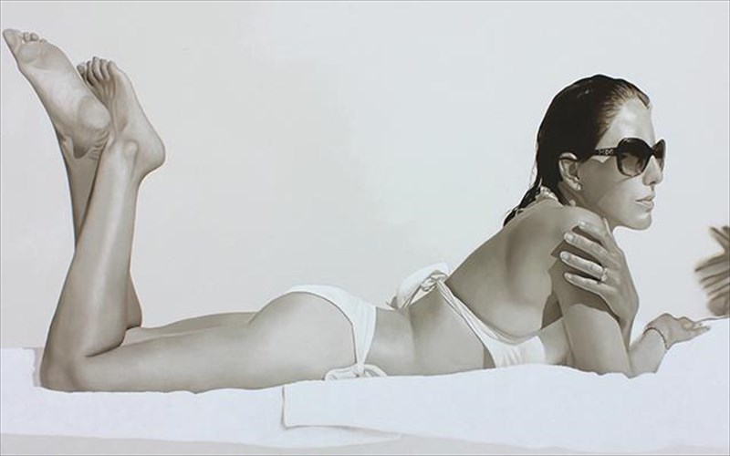 mykonos-to-athens-i-gkaleri-skoufa-fernei-aera-mukonou-sto-kolonaki