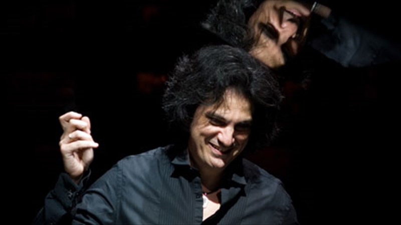 piano-in-passion-sto-gualino-mousiko-theatro