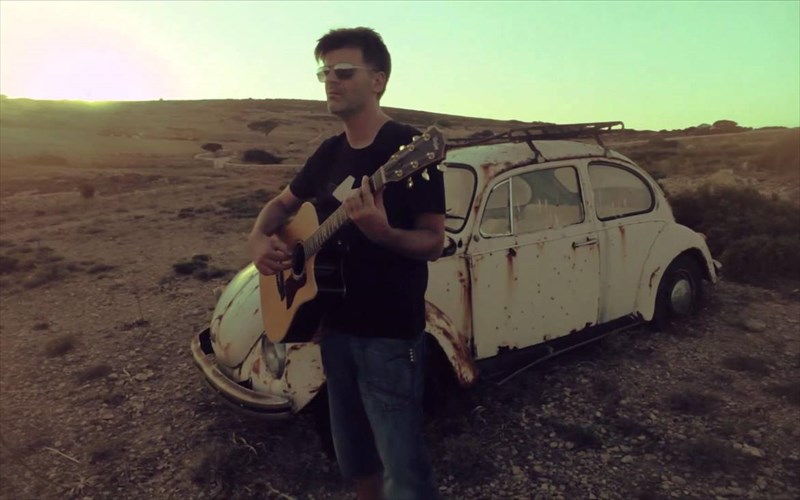 o-foibos-deliborias-sto-stauro-tou-notou