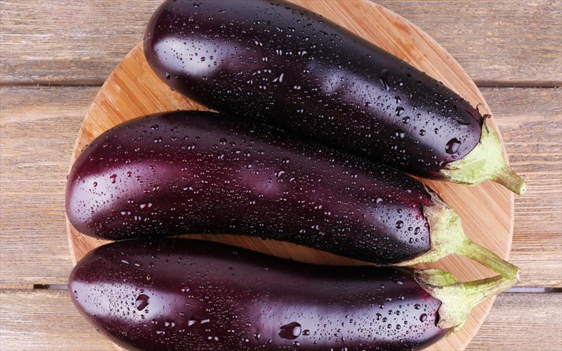 i-melitzana-klebei-ti-doksa-apo-to-abokanto