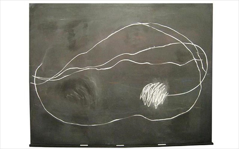 subject-to-planepente-sugxronoi-eikastikoi-sunomiloun-mesa-apo-minimalistikes-dimiourgies