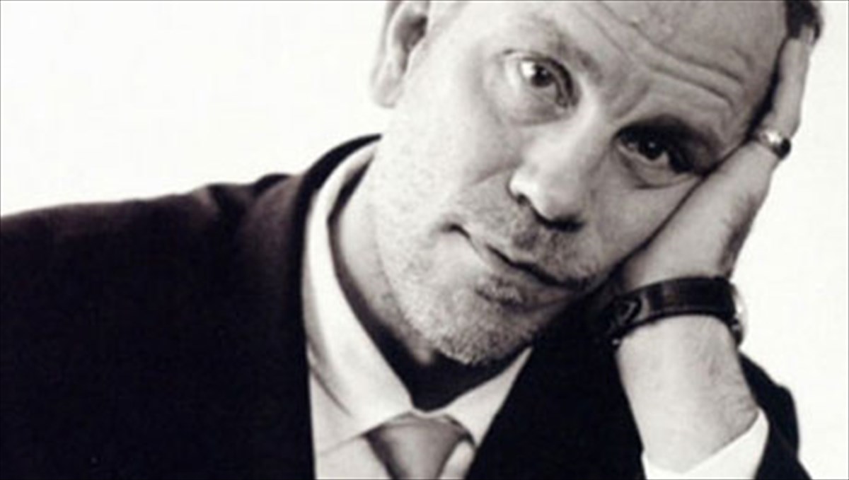 i-pagkosmia-imera-theatrou-stelnei-minuma