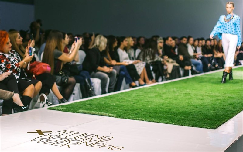 otan-i-ebdomada-modas-exei-epeteio-to-zappeio-gemizei-stul-ebdomada-modas-exei-epeteio-to-zappeio-gemizei-stul