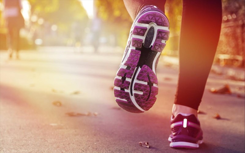 i-aerobia-askisi-mas-kanei-eksupnoterous