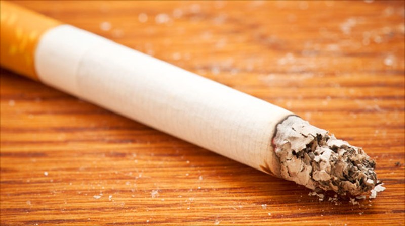 oi-fanatikoi-kapnistes-einai-pio-epirrepeis-sti-noso-altsxaimer