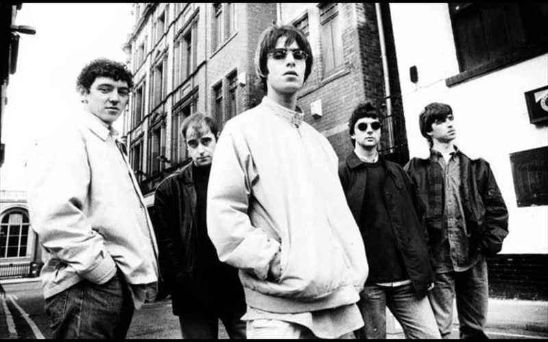 epistrofes-gia-tous-oasis-kai-tous-interpol