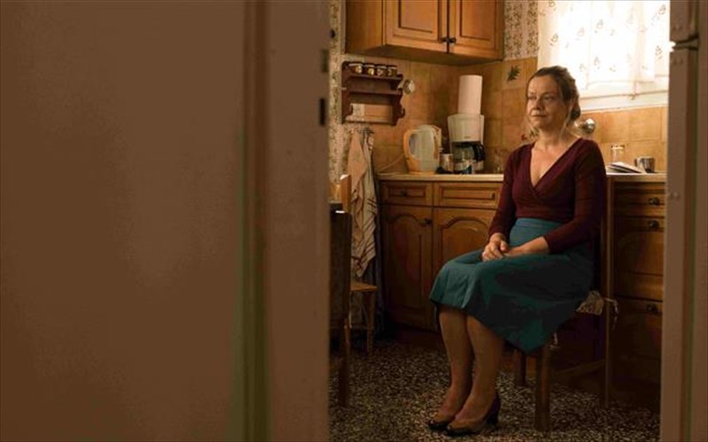 thelete-na-xorepsome-maria-sto-theatro-tis-odou-kukladon