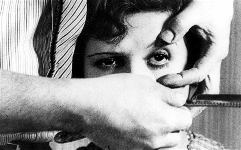 i-mikrou-mikous-tainia-pou-kathorise-to-sourealistiko-kinima-sto-ket