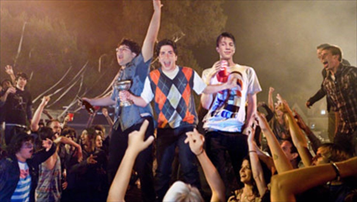 allo-ena-parti-me-neanika-ektropa