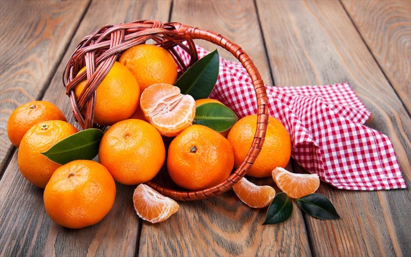 to-mantarini-sti-diatrofi-mas-kai-mia-uperoxi-mantarinosalata