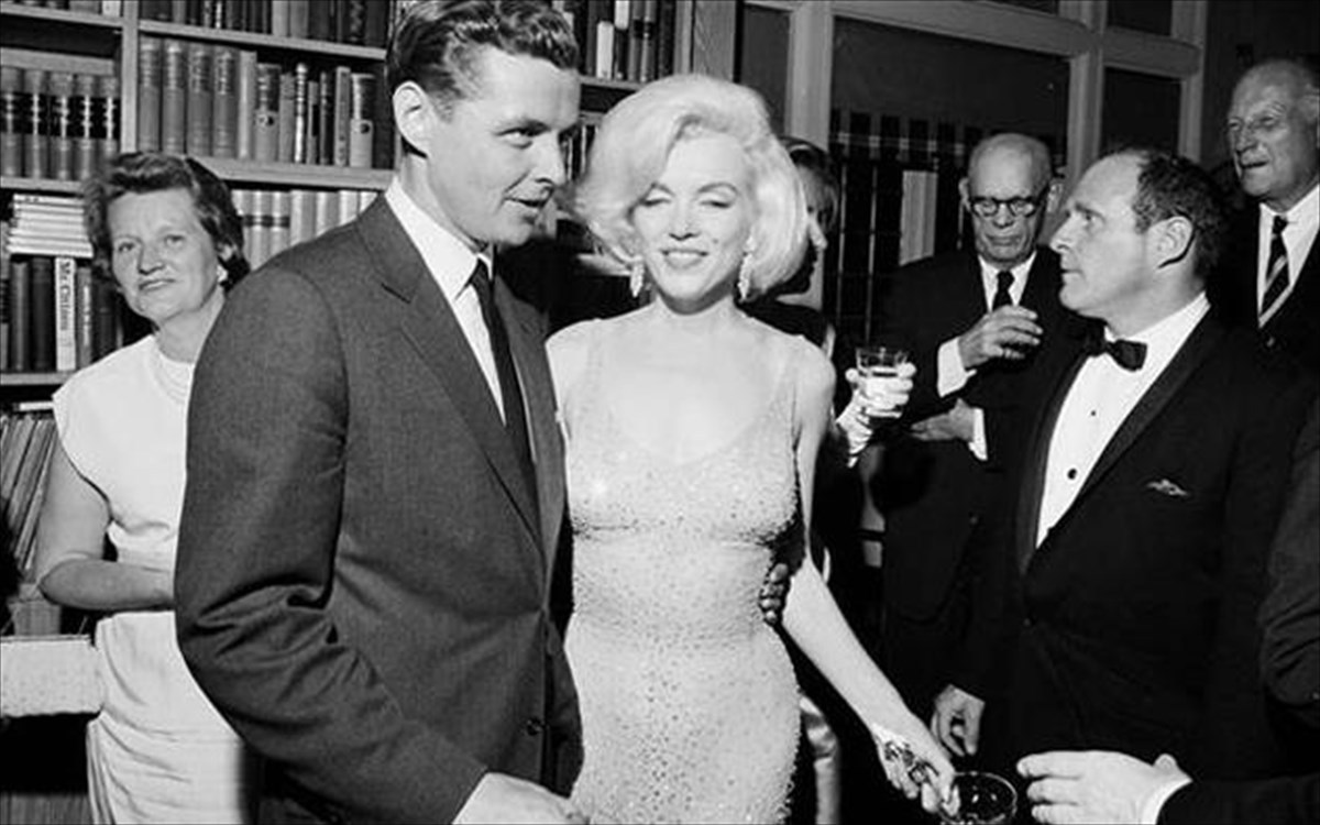 marilyn-monroe-dress-2