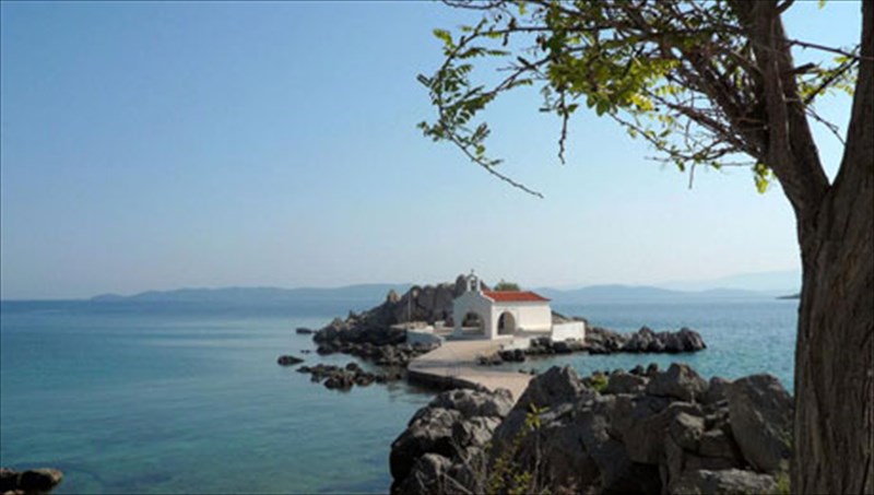 pasxalinos-rouketopolemos-sti-xio