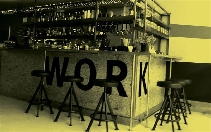 to-work-ston-xolargo-pianei-douleia-kai-ta-live-ksekinoun