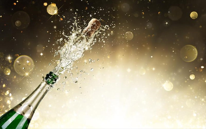 10-pragmata-pou-prepei-na-kserete-otan-serbirete-sampania