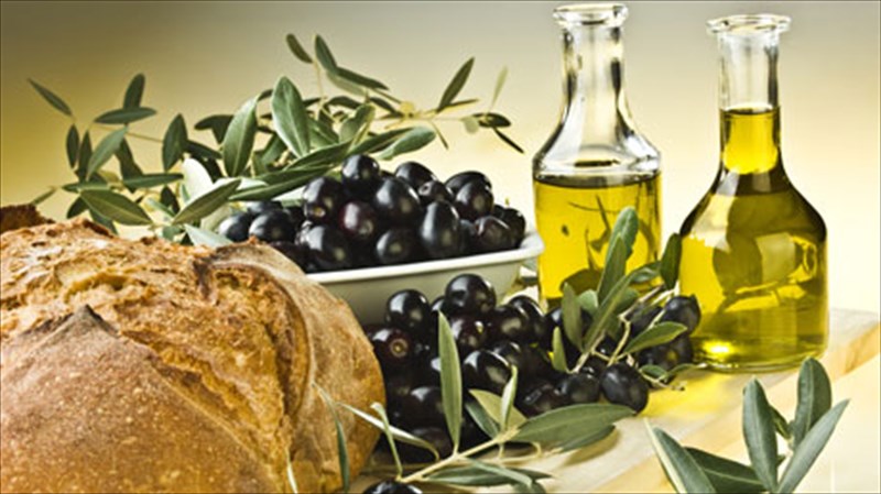 gnorimia-me-tis-pio-eklektes-ellinikes-geuseis-sto-zappeio-megaro