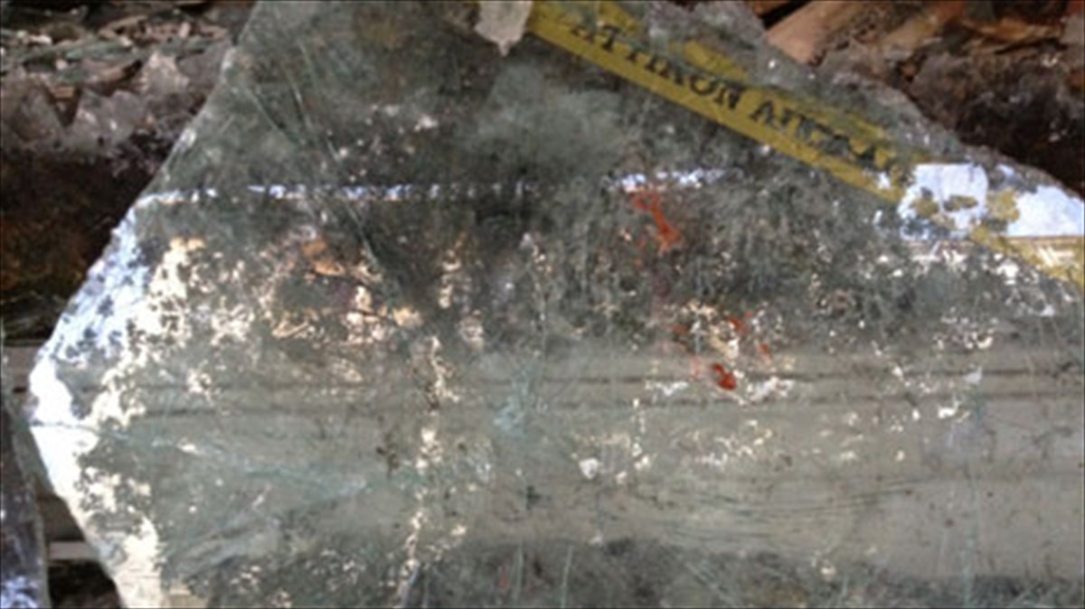 anoigoume-ta-maura-koutia