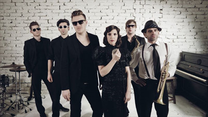 o-parov-stelar-kai-to-electro-swing-tou-ksana-stin-ellada